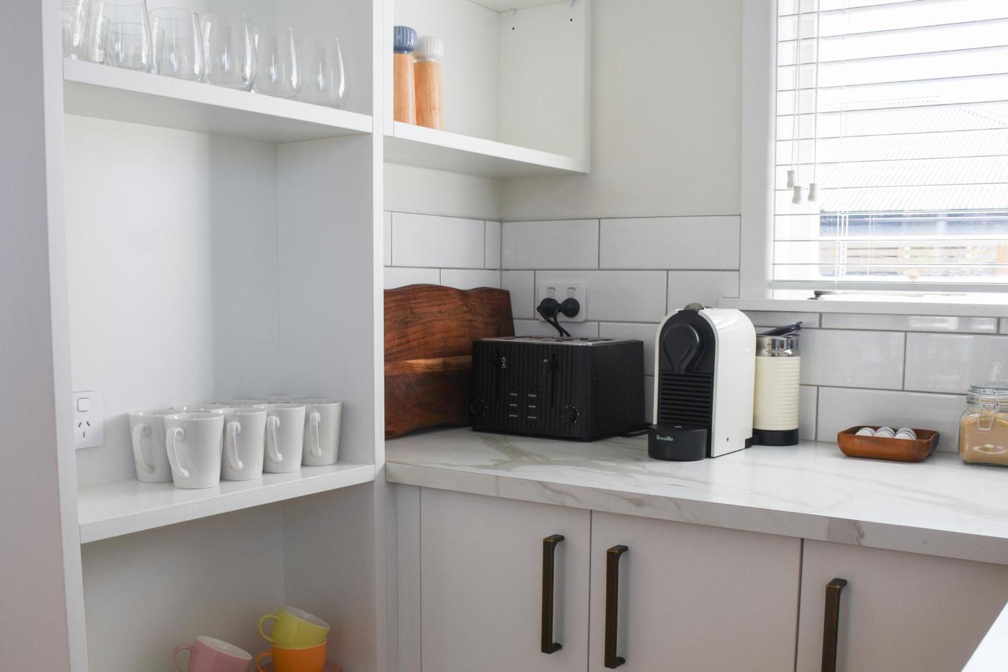 Beautiful Home With Short Stroll To Havelock Village Havelock North Εξωτερικό φωτογραφία